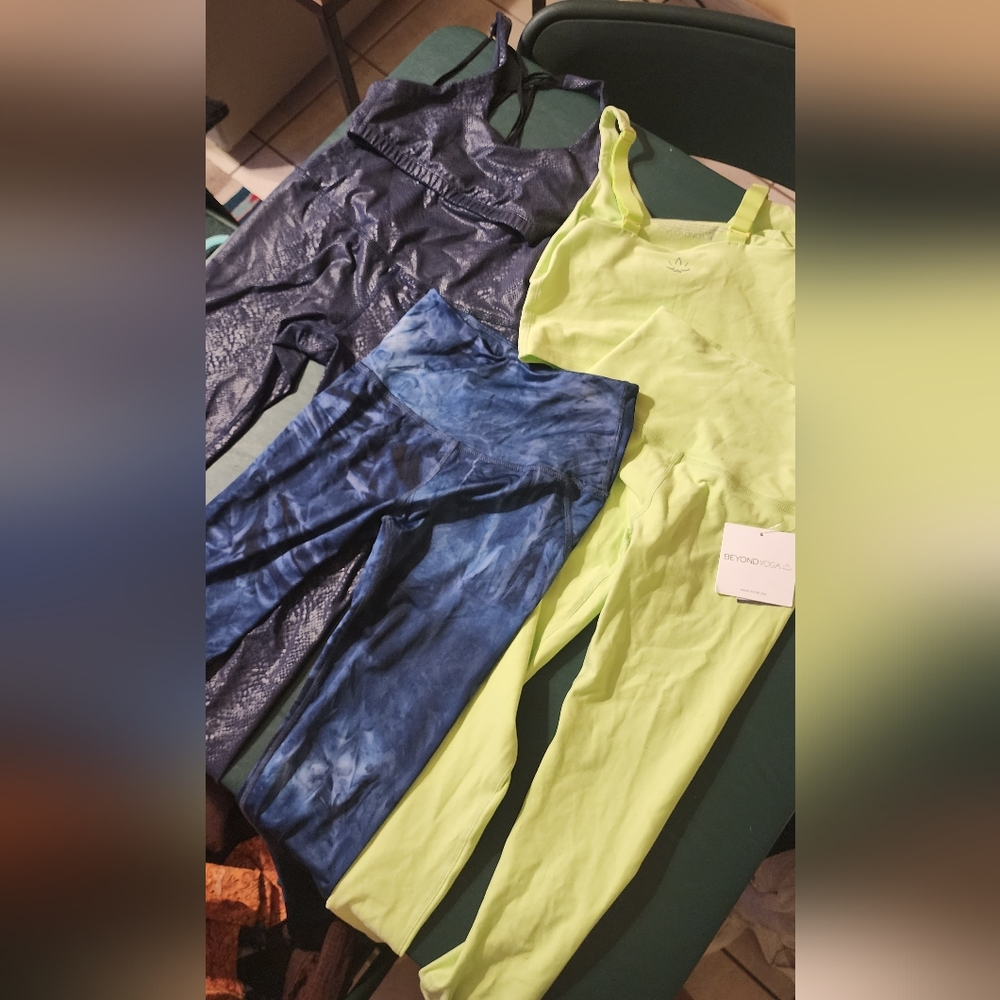 Beyond Yoga Bundle